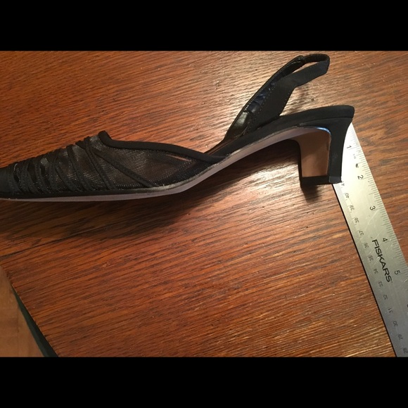 Vaneli Black Women’s 7 1/2 N - Picture 6 of 10